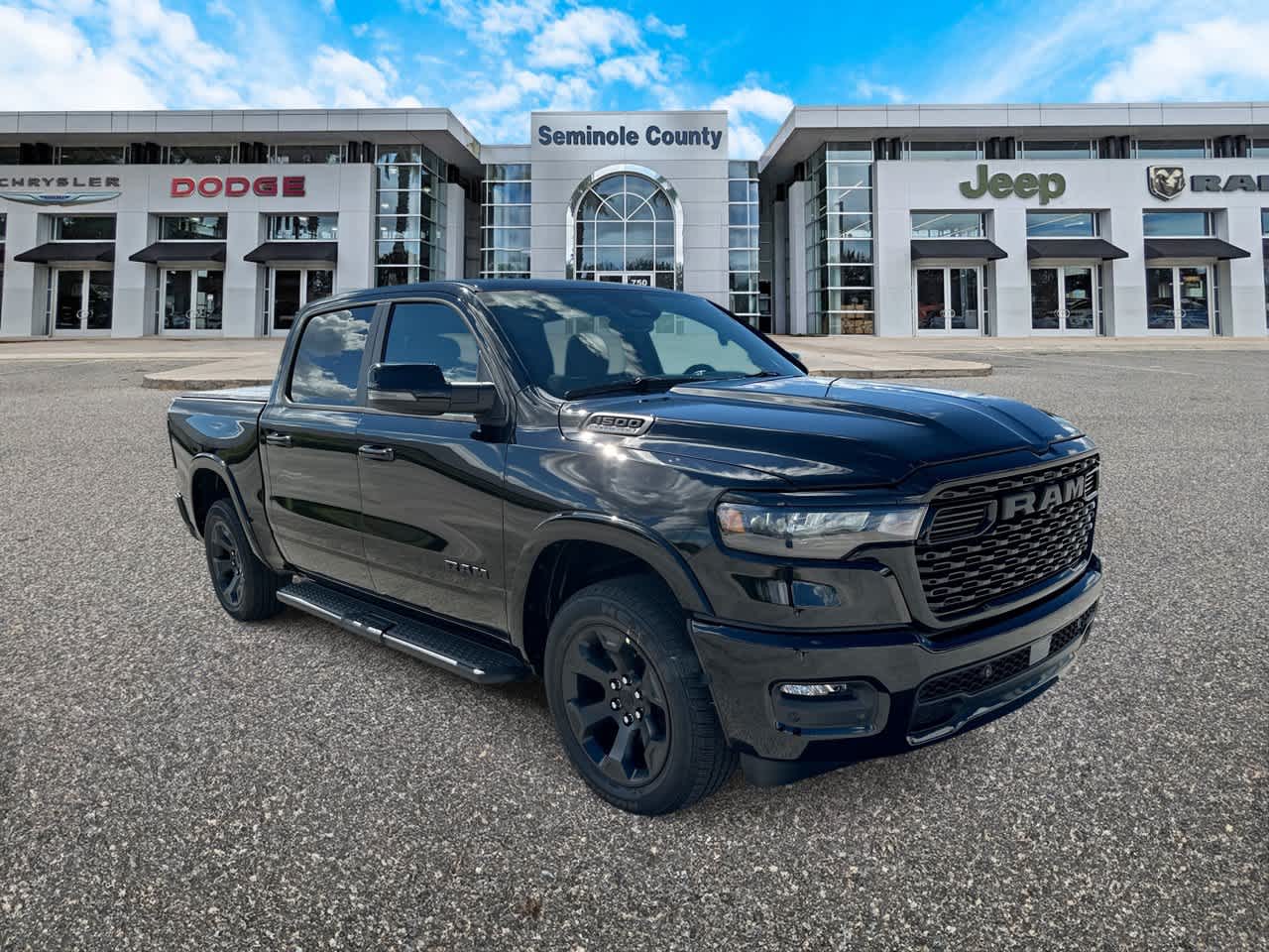 RAM 1500 de 2027, RAM 1500 BIG HORN, CABINA DOBLE, 4X4, CAJA DE 5'7'