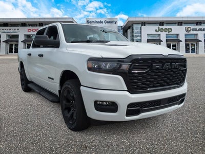 2026 RAM Ram 1500 RAM 1500 EXPRESS CREW CAB 4X4 5'7' BOX