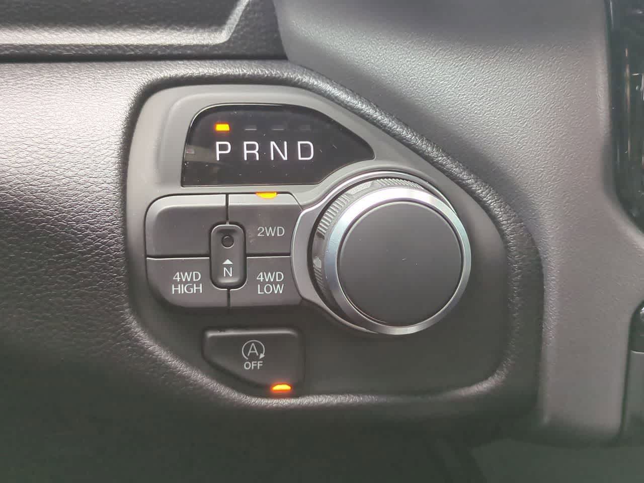 2026 RAM Ram 1500 RAM 1500 EXPRESS CREW CAB 4X4 5'7' BOX