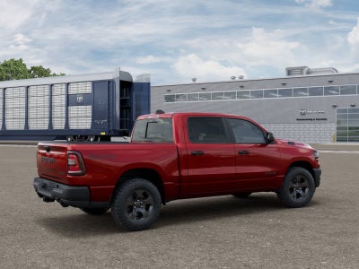 RAM 1500 WARLOCK de 2026, cabina doble, tracción 4x4 y caja de 1,70 m