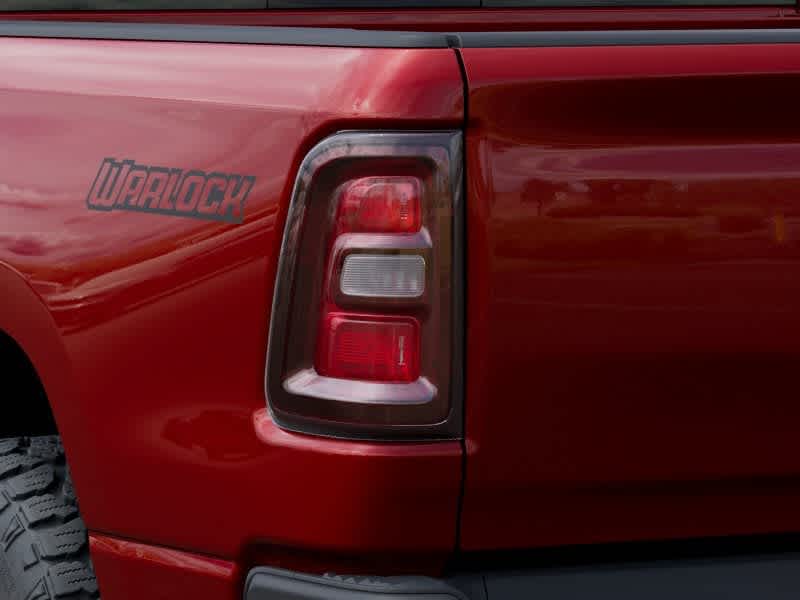 RAM 1500 WARLOCK de 2026, cabina doble, tracción 4x4 y caja de 1,70 m