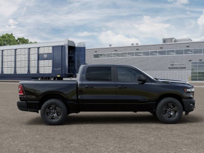 RAM 1500 WARLOCK de 2026, cabina doble, tracción 4x4 y caja de 1,70 m