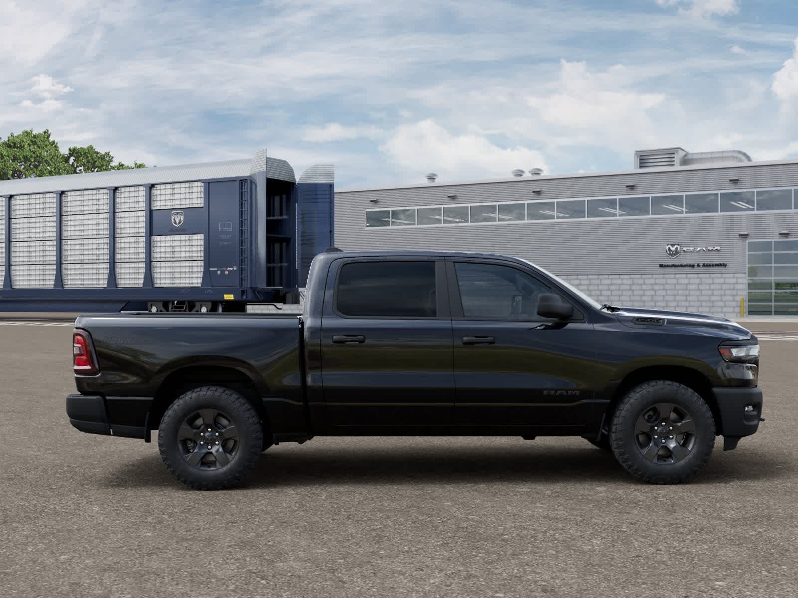 RAM 1500 WARLOCK de 2026, cabina doble, tracción 4x4 y caja de 1,70 m