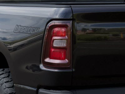 RAM 1500 WARLOCK de 2026, cabina doble, tracción 4x4 y caja de 1,70 m