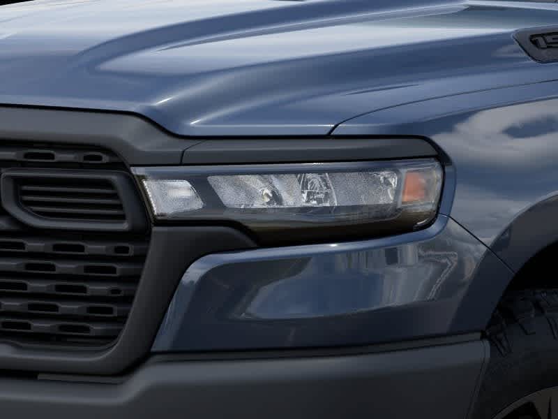 RAM 1500 WARLOCK de 2026, cabina doble, tracción 4x4 y caja de 1,70 m