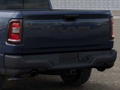 RAM 1500 WARLOCK de 2026, cabina doble, tracción 4x4 y caja de 1,70 m