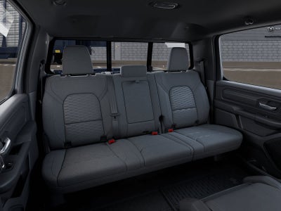 RAM 1500 WARLOCK de 2026, cabina doble, tracción 4x4 y caja de 1,70 m