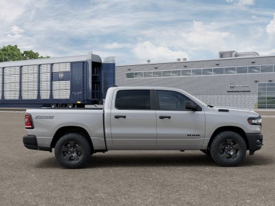RAM 1500 WARLOCK de 2026, cabina doble, tracción 4x4 y caja de 1,70 m