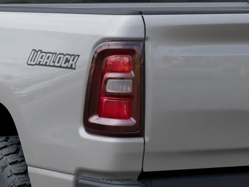 RAM 1500 WARLOCK de 2026, cabina doble, tracción 4x4 y caja de 1,70 m