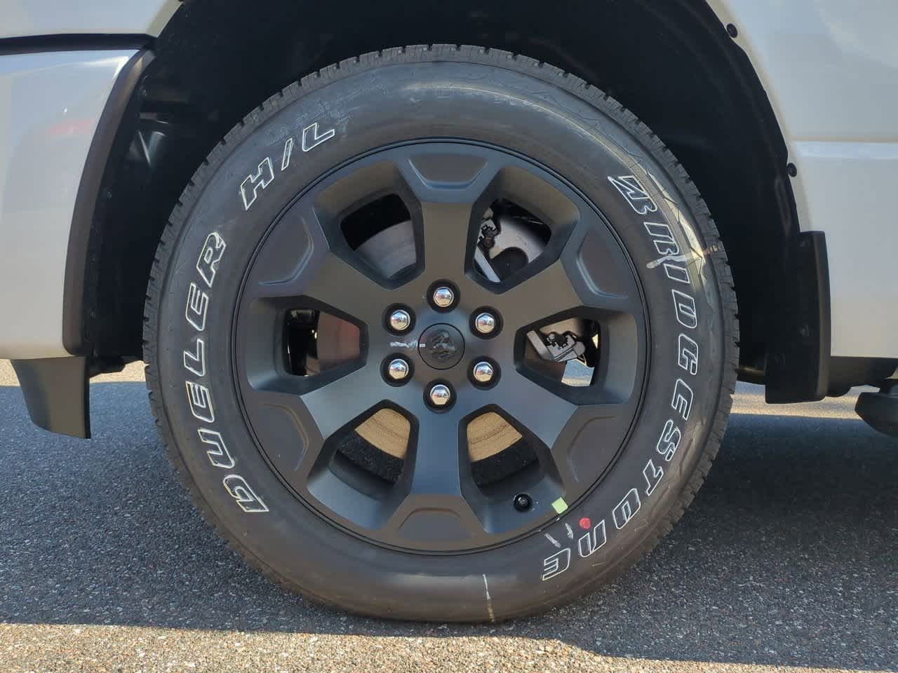 2026 RAM Ram 1500 RAM 1500 EXPRESS CREW CAB 4X4 5'7' BOX