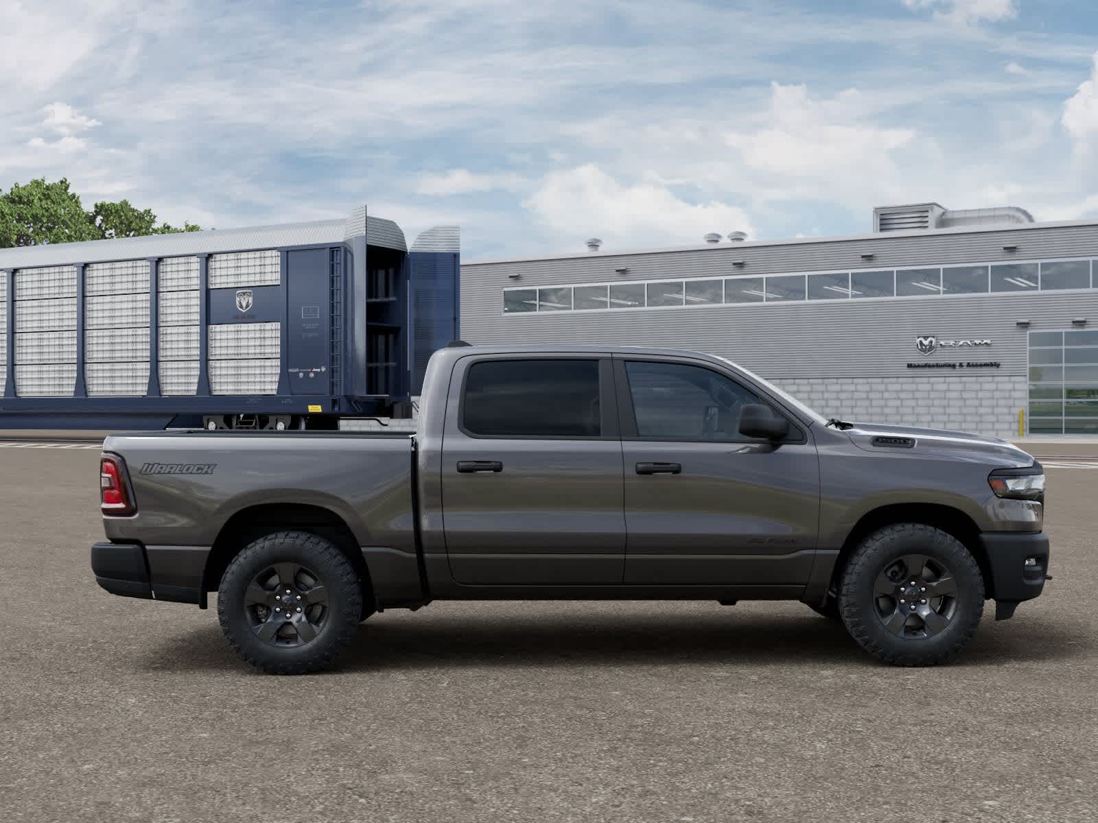 RAM 1500 WARLOCK de 2026, cabina doble, tracción 4x4 y caja de 1,70 m