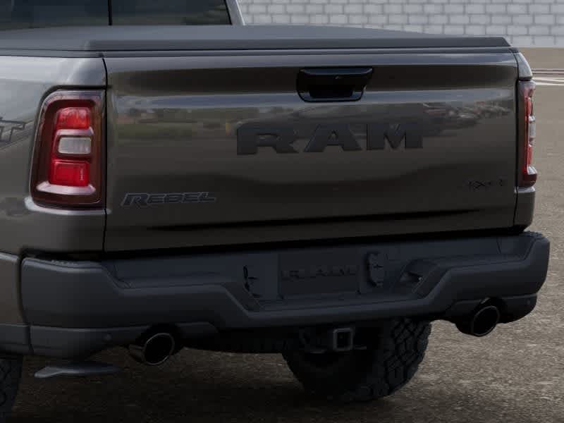 RAM 1500 de 2027, RAM 1500 REBEL, cabina doble, 4x4, caja de 5'7'