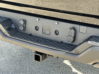 RAM 1500 de 2027, RAM 1500 REBEL, cabina doble, 4x4, caja de 5'7'