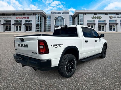 RAM 1500 de 2027, RAM 1500 REBEL, cabina doble, 4x4, caja de 5'7'