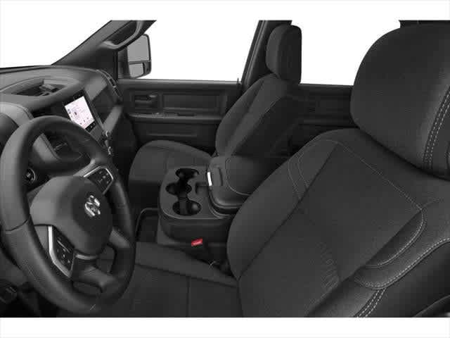 RAM 2500 Tradesman de 2024, cabina doble, 4x4, caja de 6'4'