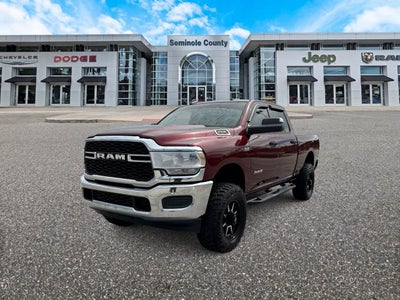 2022 RAM 2500 Tradesman Crew Cab 4x4 6'4' Box