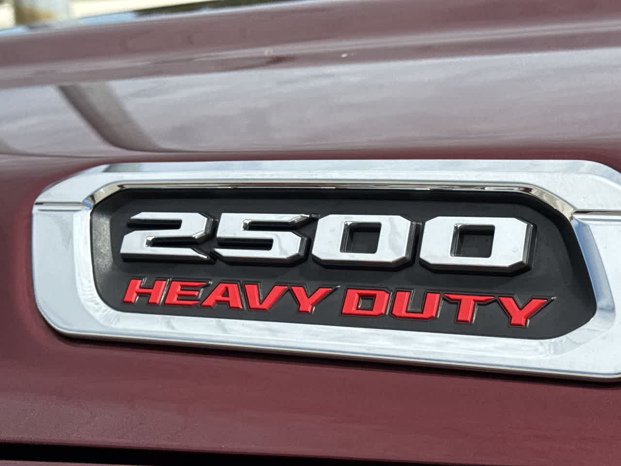 2022 RAM 2500 Tradesman Crew Cab 4x4 6'4' Box