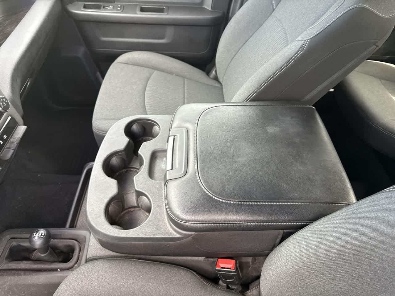 2022 RAM 2500 Tradesman Crew Cab 4x4 6'4' Box