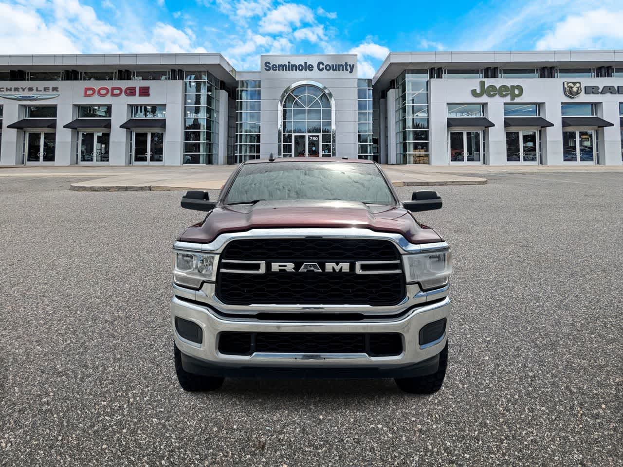 2022 RAM 2500 Tradesman Crew Cab 4x4 6'4' Box