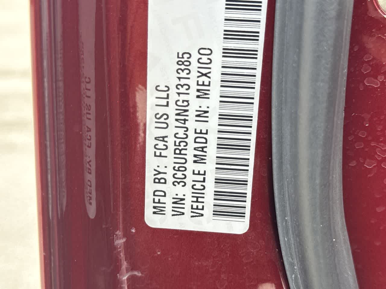 2022 RAM 2500 Tradesman Crew Cab 4x4 6'4' Box