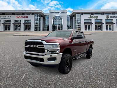 2022 RAM 2500 Tradesman Crew Cab 4x4 6'4' Box