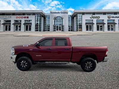 2022 RAM 2500 Tradesman Crew Cab 4x4 6'4' Box