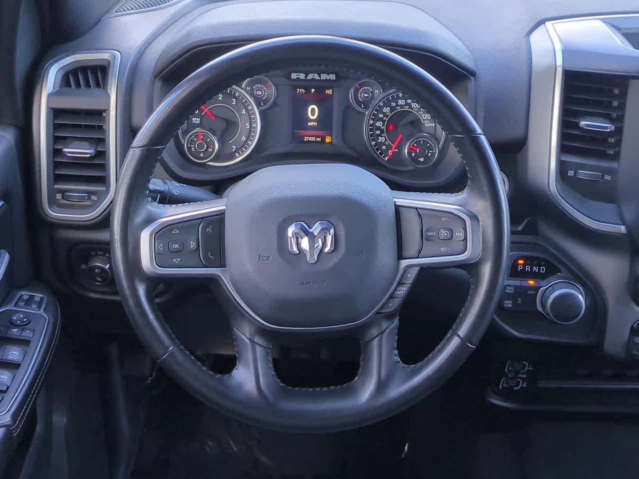 2024 RAM 2500 Big Horn Crew Cab 4x4 6'4' Caja