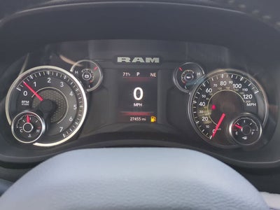 2024 RAM 2500 Big Horn Crew Cab 4x4 6'4' Caja