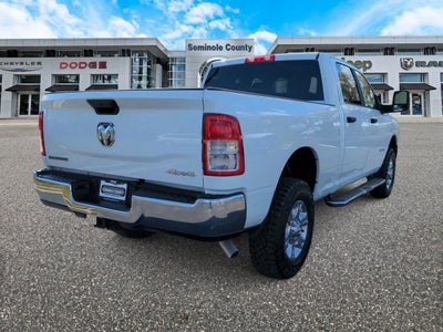 2024 RAM 2500 Big Horn Crew Cab 4x4 6'4' Caja