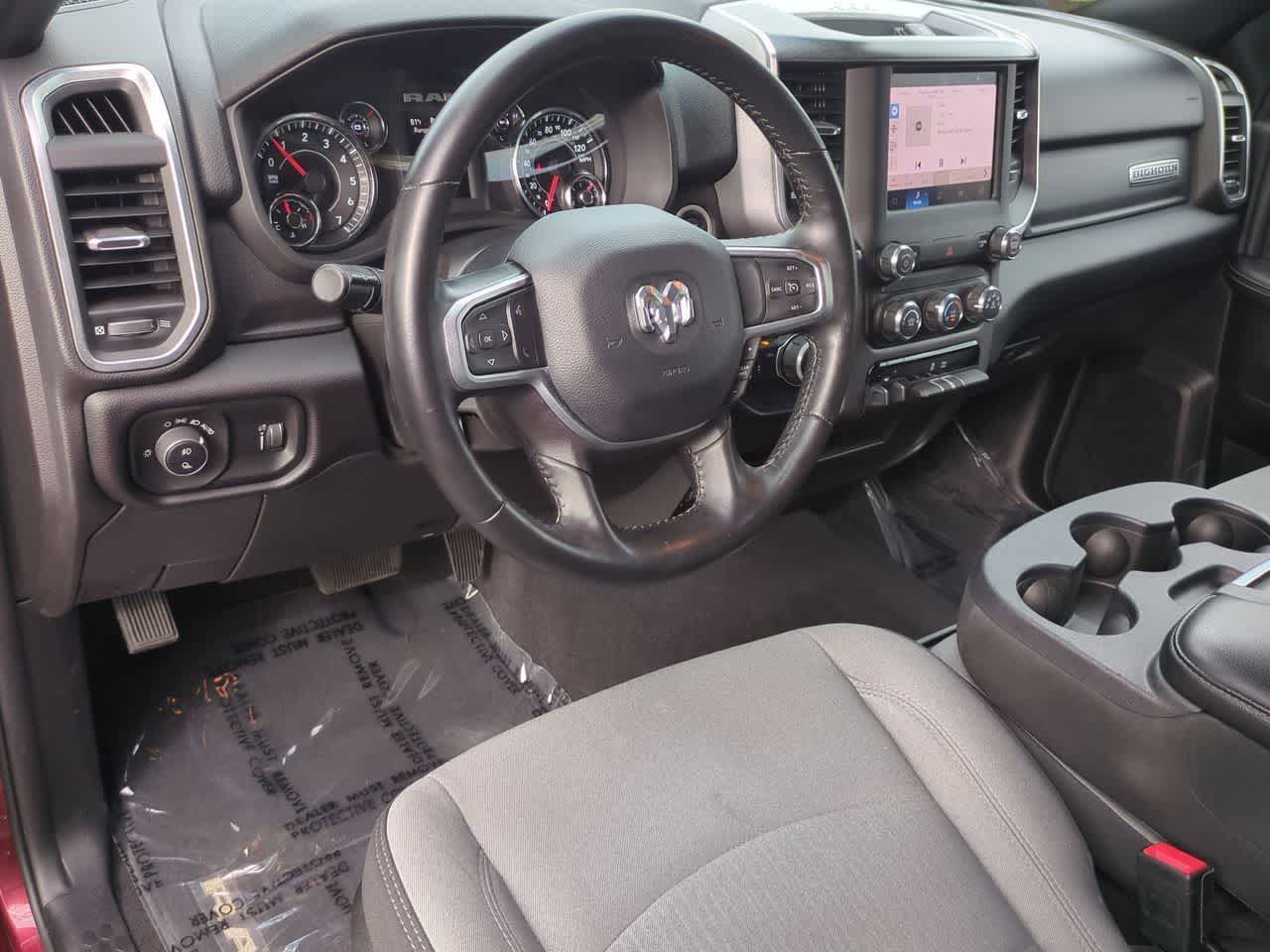 2024 RAM 2500 Big Horn Crew Cab 4x4 6'4' Caja