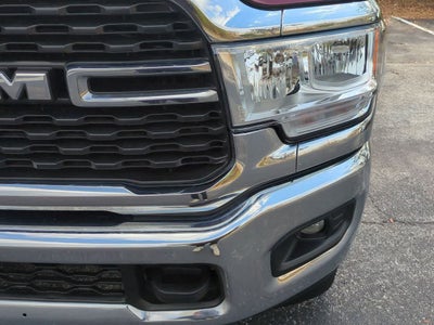 2024 RAM 2500 Big Horn Crew Cab 4x4 6'4' Caja