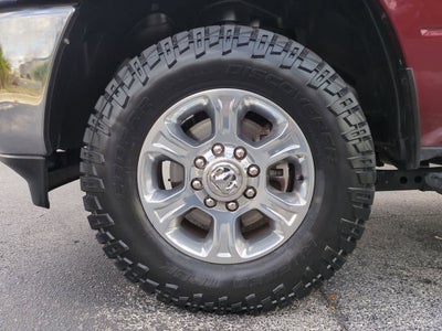 2024 RAM 2500 Big Horn Crew Cab 4x4 6'4' Caja