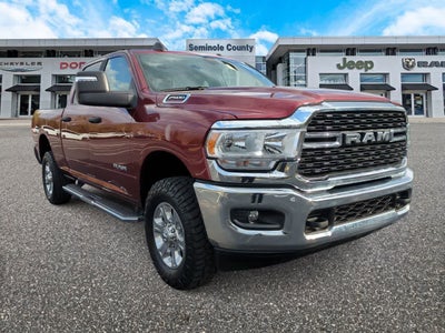 2024 RAM 2500 Big Horn Crew Cab 4x4 6'4' Caja