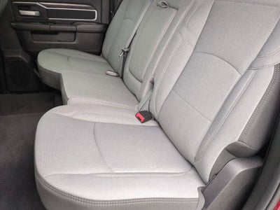 2024 RAM 2500 Big Horn Crew Cab 4x4 6'4' Caja