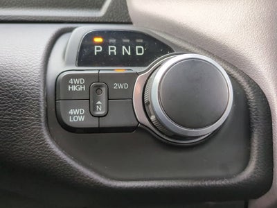 2024 RAM 2500 Big Horn Crew Cab 4x4 6'4' Caja