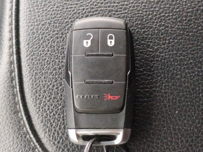 2024 RAM 2500 Big Horn Crew Cab 4x4 6'4' Caja