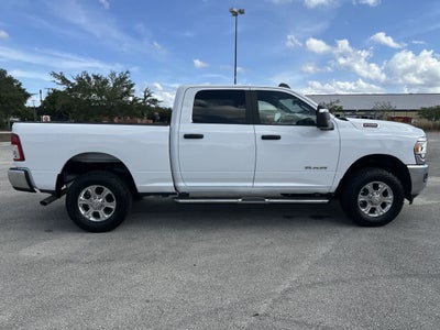 2024 RAM 2500 Big Horn Crew Cab 4x4 6'4' Caja