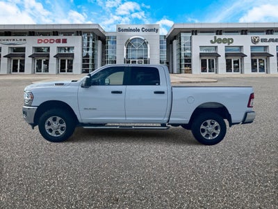 2024 RAM 2500 Big Horn Crew Cab 4x4 6'4' Caja