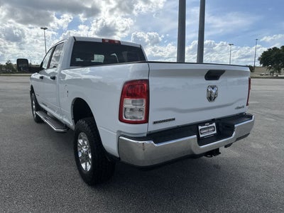 2024 RAM 2500 Big Horn Crew Cab 4x4 6'4' Caja
