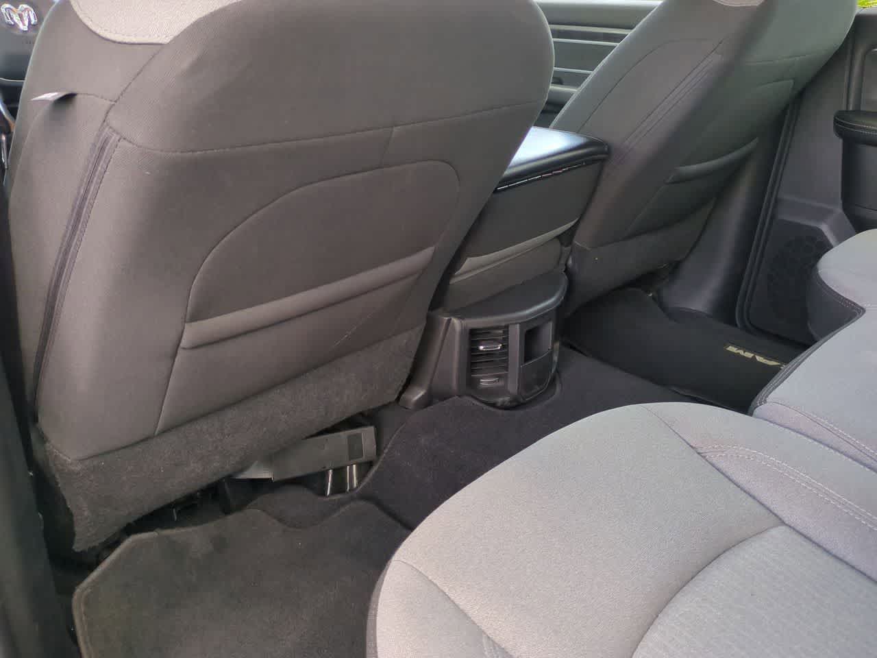 2024 RAM 2500 Big Horn Crew Cab 4x4 6'4' Caja