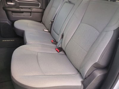 2024 RAM 2500 Big Horn Crew Cab 4x4 6'4' Caja