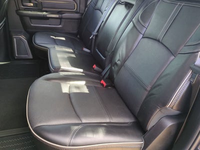 RAM 2500 Limited Crew Cab 4x4 2019 con caja de 6'4''