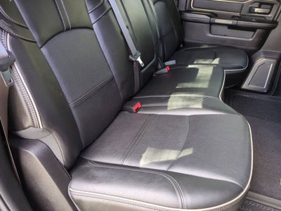 RAM 2500 Limited Crew Cab 4x4 2019 con caja de 6'4''