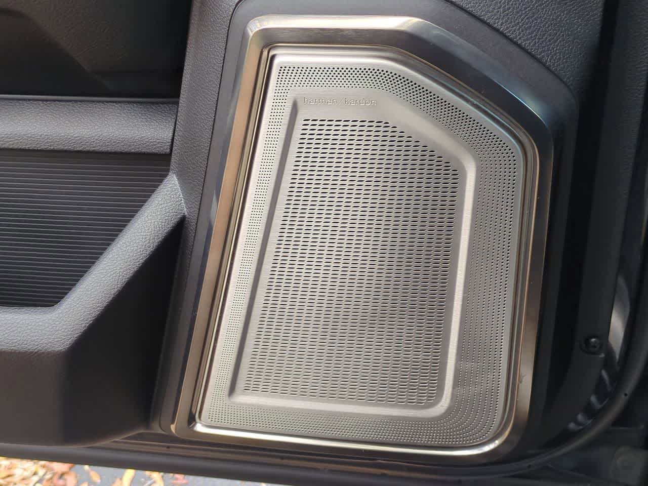 RAM 2500 Limited Crew Cab 4x4 2019 con caja de 6'4''