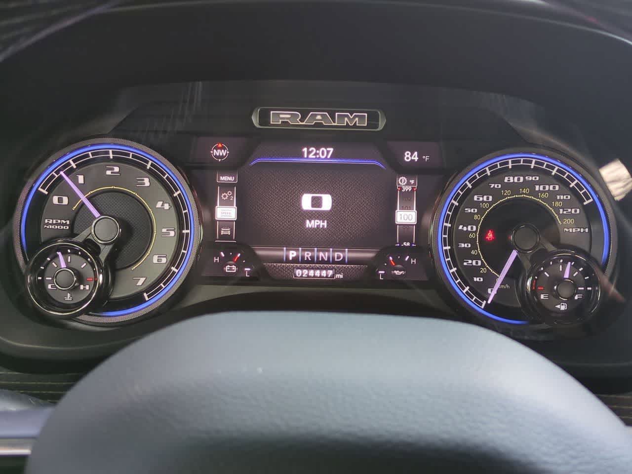 RAM 2500 Limited Crew Cab 4x4 2019 con caja de 6'4''