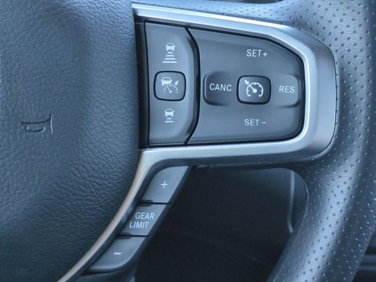 RAM 5500 Chasis-cabina de 2026 RAM 5500 TRADESMAN Chasis-cabina doble 4x4 84' CA