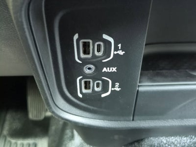RAM 5500 Chasis-cabina de 2026 RAM 5500 TRADESMAN Chasis-cabina doble 4x4 84' CA