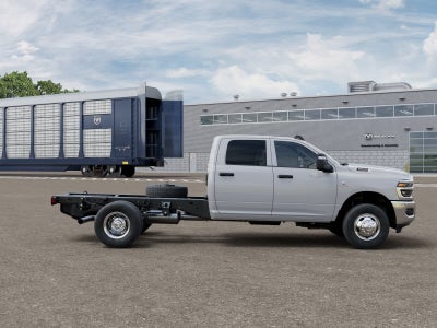 2026 RAM Ram 3500 Chasis con Cabina RAM 3500 TRADESMAN CREW CAB CHASSIS 4X4 60' CA
