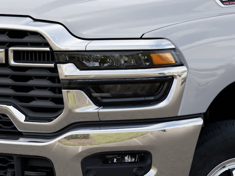 2026 RAM Ram 3500 Chasis con Cabina RAM 3500 TRADESMAN CREW CAB CHASSIS 4X4 60' CA