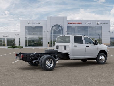 2026 RAM Ram 3500 Chasis con Cabina RAM 3500 TRADESMAN CREW CAB CHASSIS 4X4 60' CA
